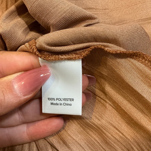 Evereve Dahlia Ruffle Satin Tank Top Rust Women’s Large NWT - Picture 7 of 8